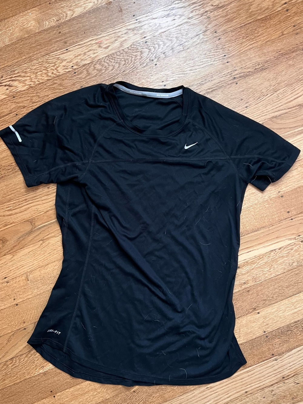 Nike Black Short-Sleeve Performance shirt with Reflective Swoosh